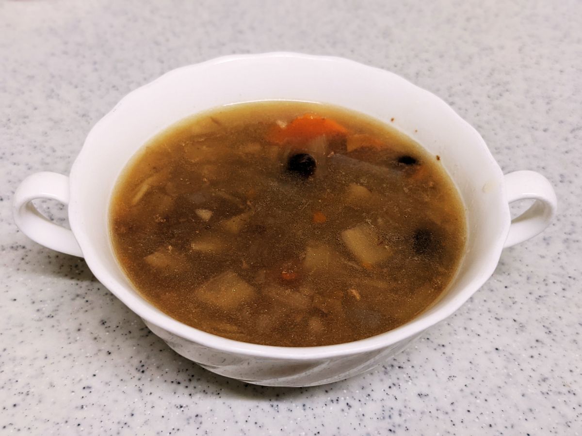 スープ椀に入れた和風生姜スープ